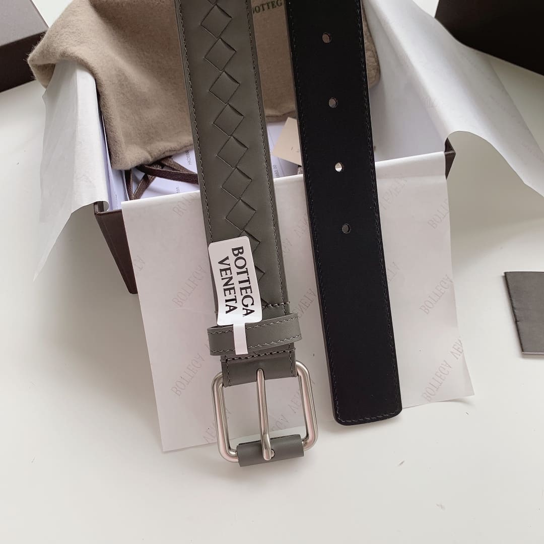 DÂY LƯNG BOTTGA VENETA GRAY INTRECCIATO LEATHER Khóa bạc