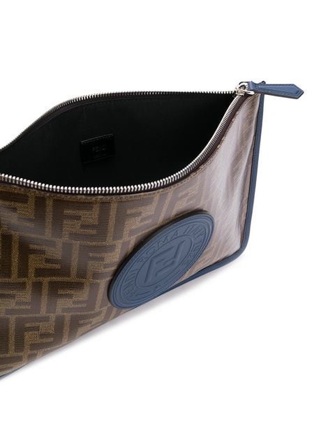 VÍ FENDI ROMA ZIPPED LEATHER POUCH