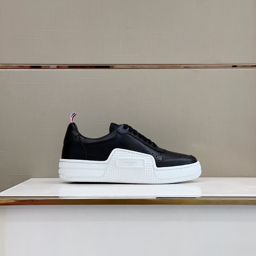 GIÀY THOM BROWNE SNEAKERS SHOES AAA