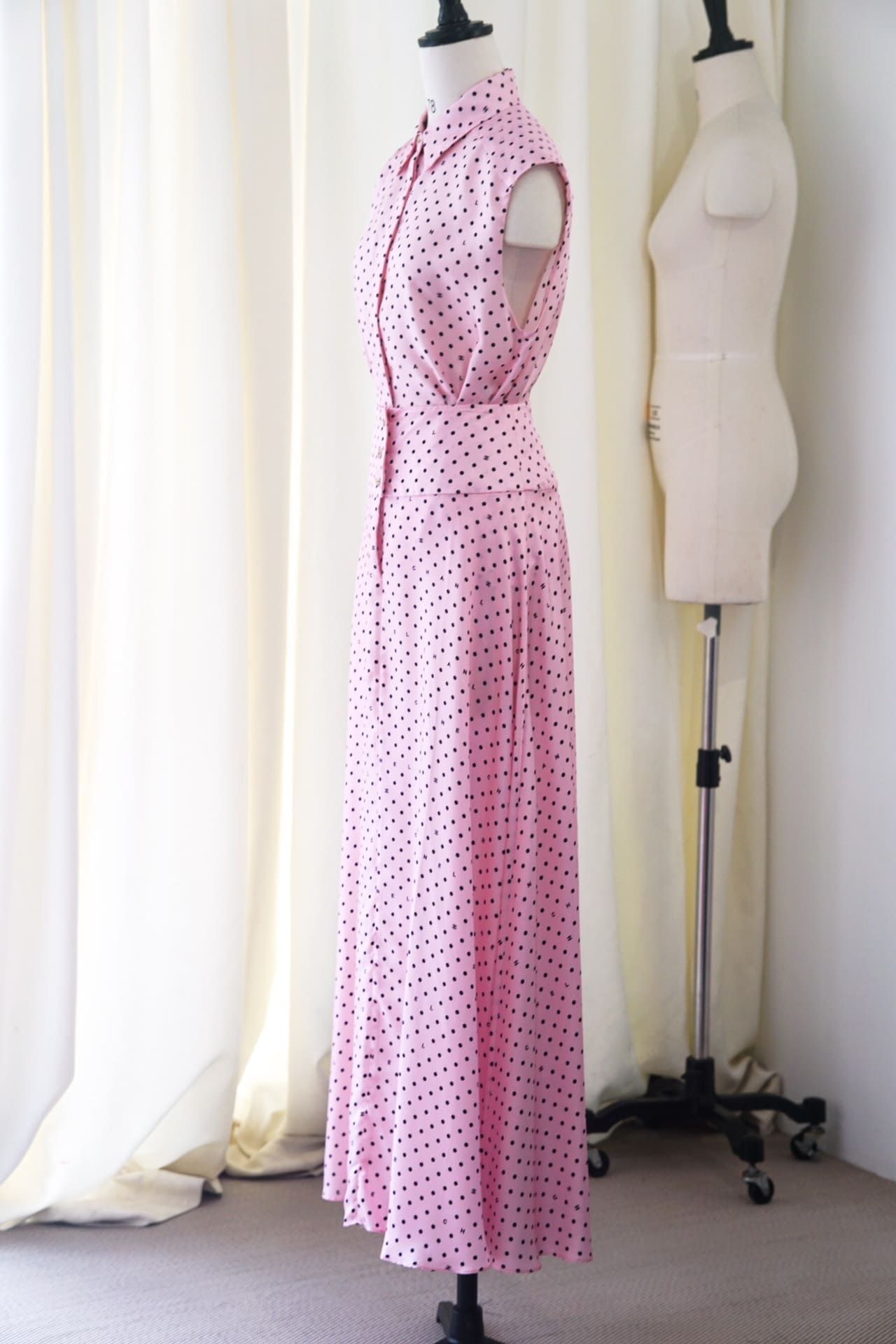 BỘ ĐỒ CHANEL CHẤM BI MÀU HỒNG LONG DRESS High Classy