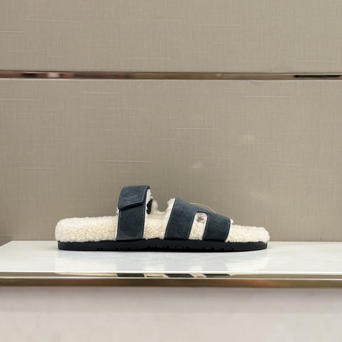 DÉP HERMES CHYPRE FUR SANDAL AAA
