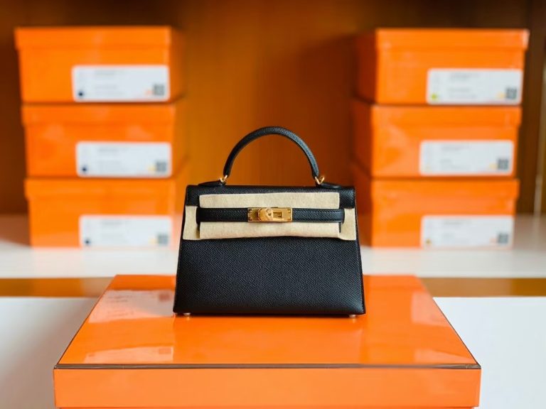 Túi Hermes mini kelly Epsom Black Gold Hardware Handmade khâu tay 19cm