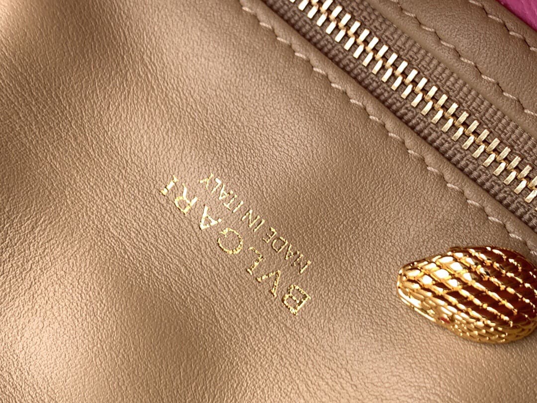 TÚI BVLGARI SERPENTI CALFSKIN CREAM