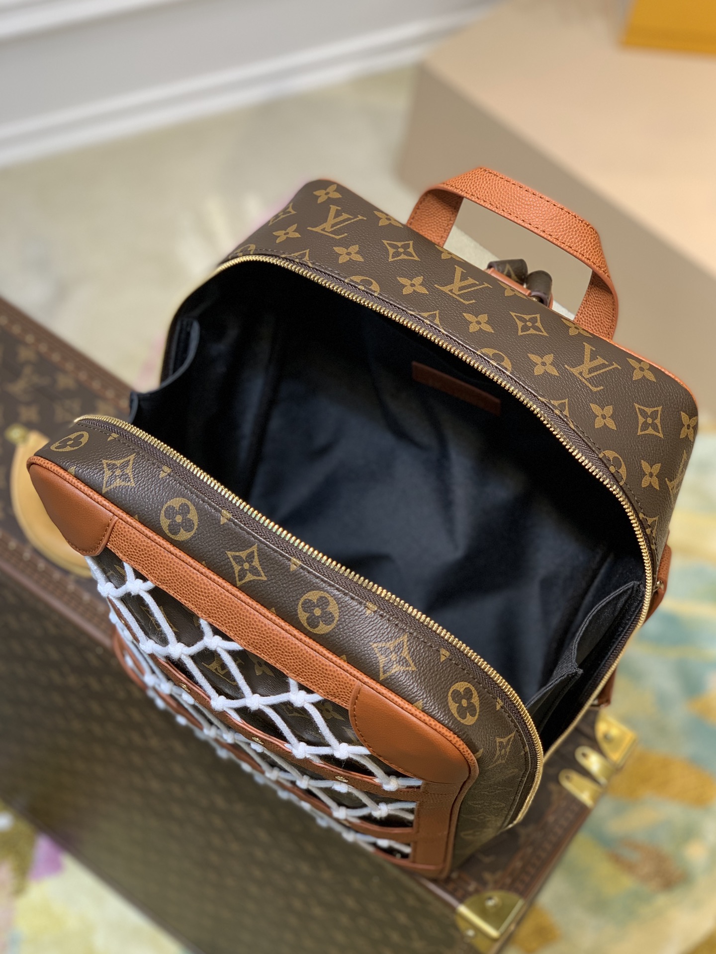 BALO LOUIS VUITTON LVxNBA SEASON 2 MONOGRAM Leather Backpack-Brown
