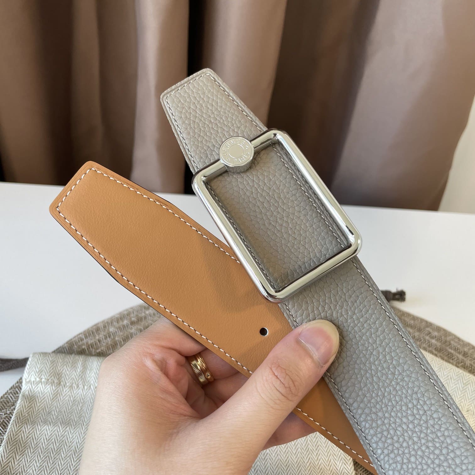 DÂY LƯNG HERMES Square Buckle Togo leather hai mặt khóa bạc