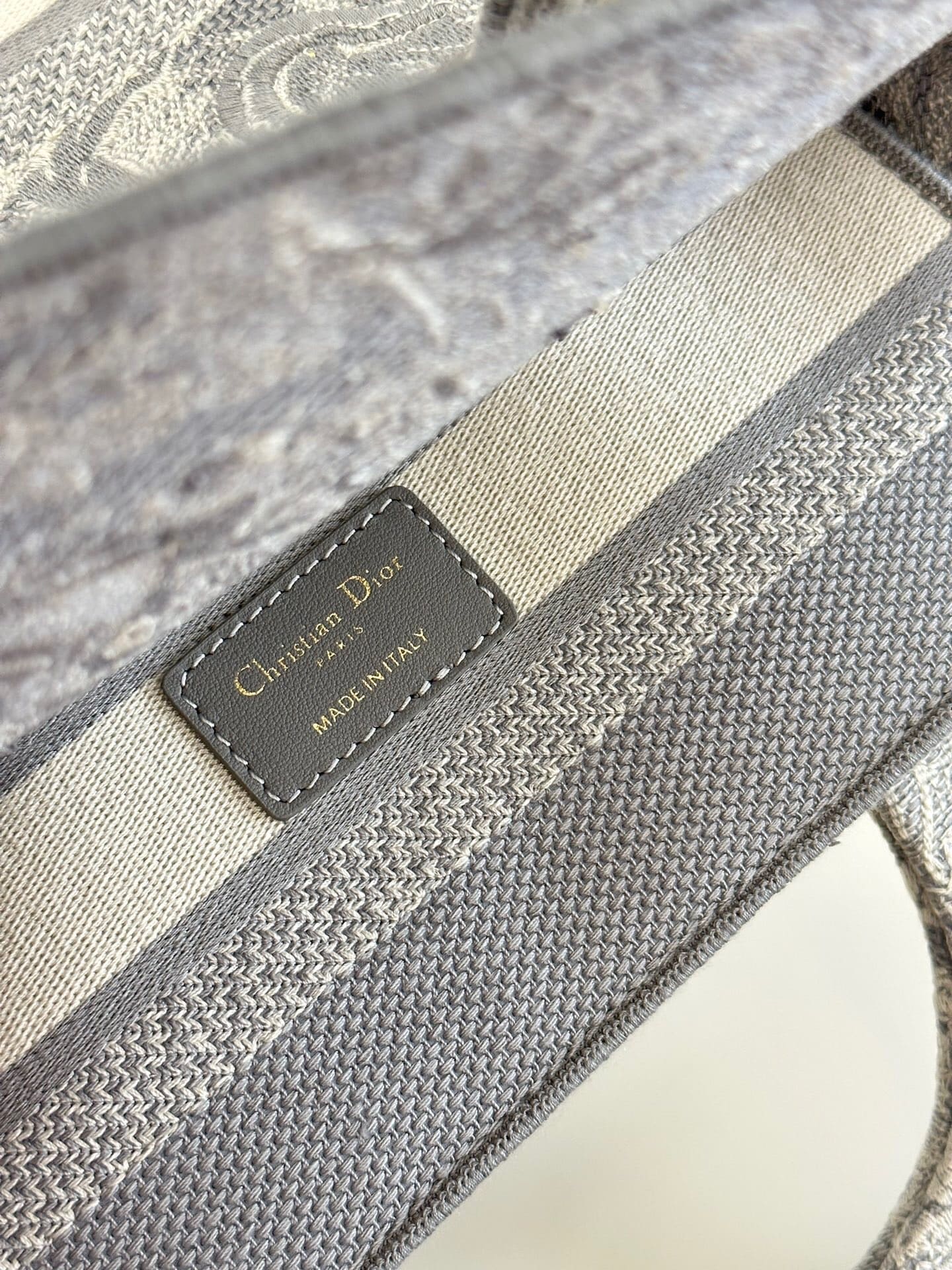 TÚI CHRISTIAN DIOR Lady D-lite Bag Gray Toile de Jouy Reverse Embroidery
