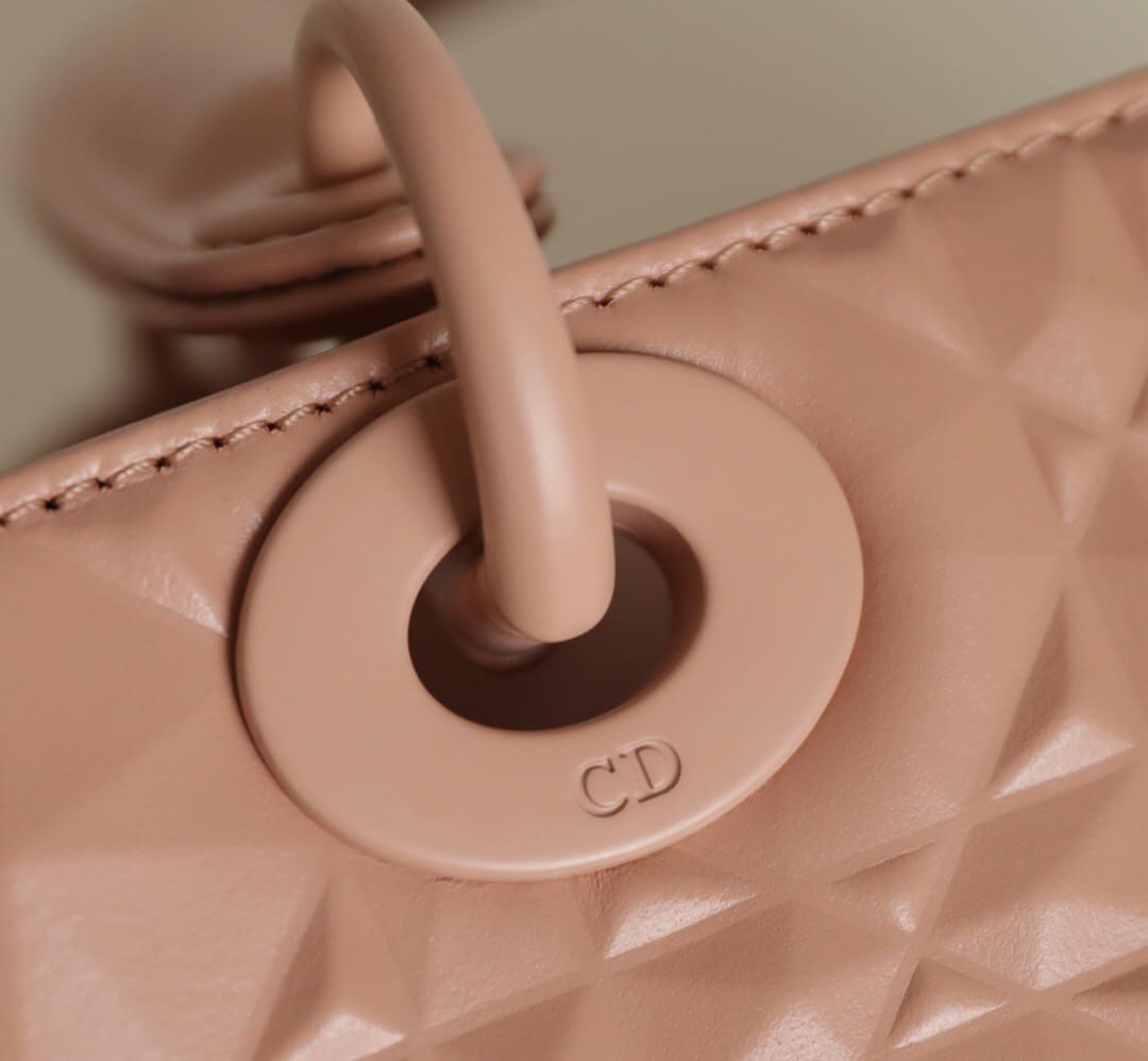 TÚI CHRISTIAN DIOR Small Lady Dior my Abcdior Bag Bag Rose Des Vents Cannage Calfskin with Diamond Motif Top Quality