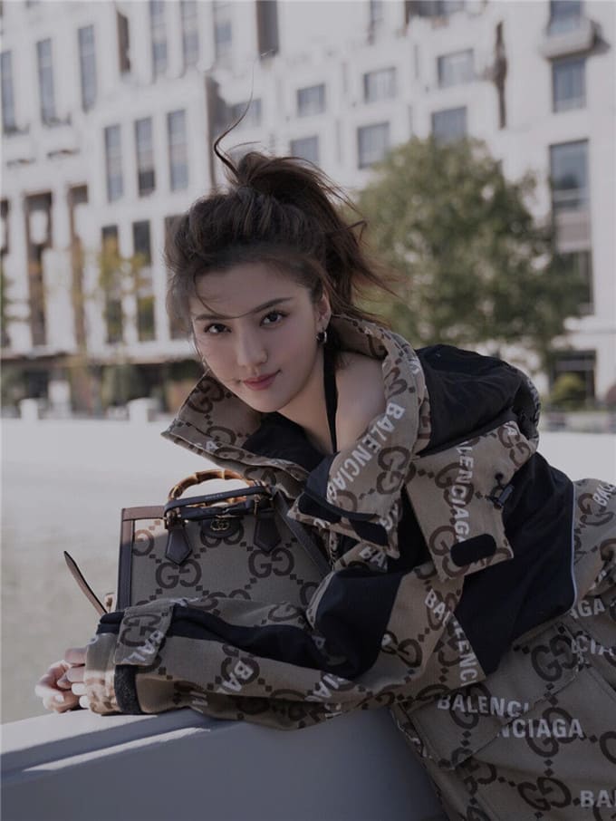 TÚI Gucci Diana jumbo gg small tote bag Top Quality