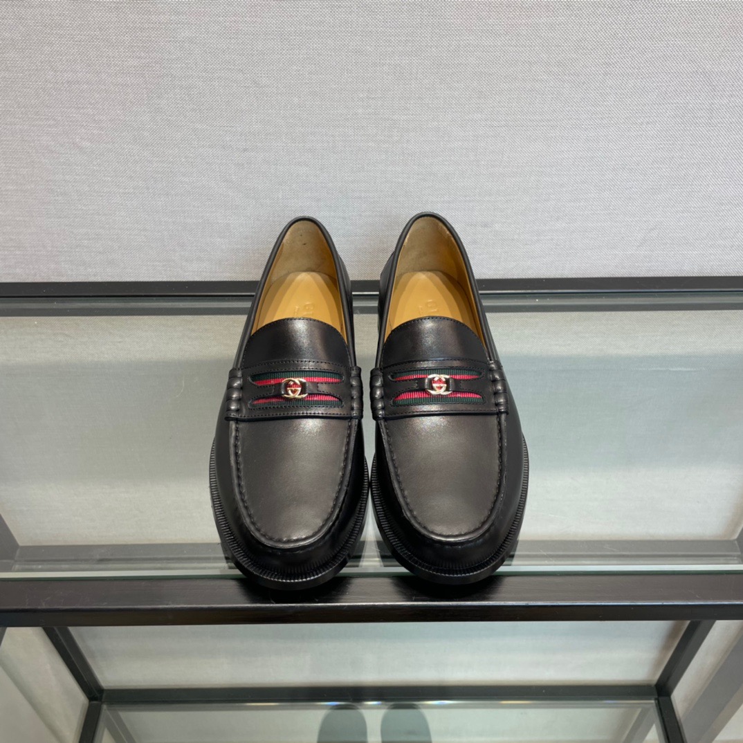 GIÀY GUCCI GG LEATHER  LOGO LOAFER SHOES