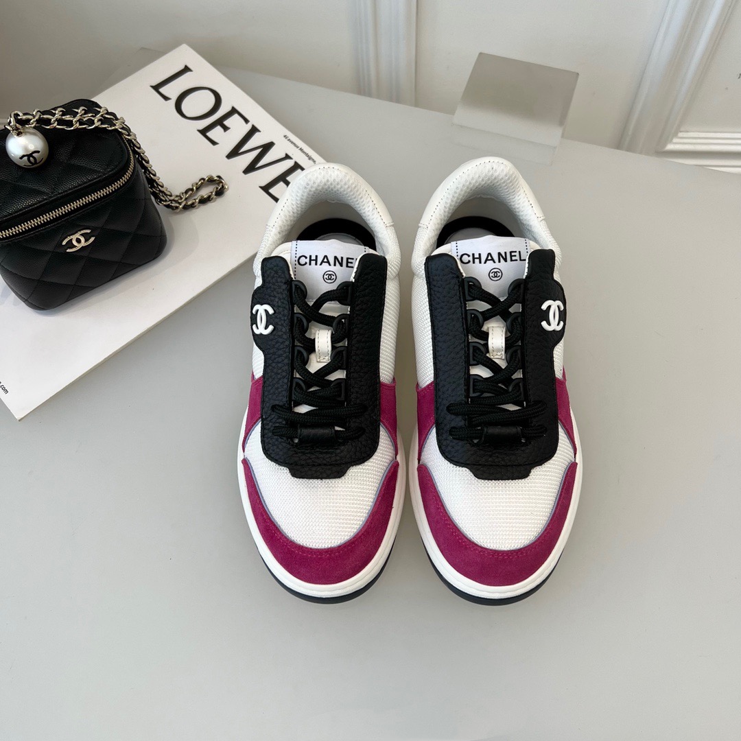 GIÀY CHANEL CC LOGO SNEAKER SHOES