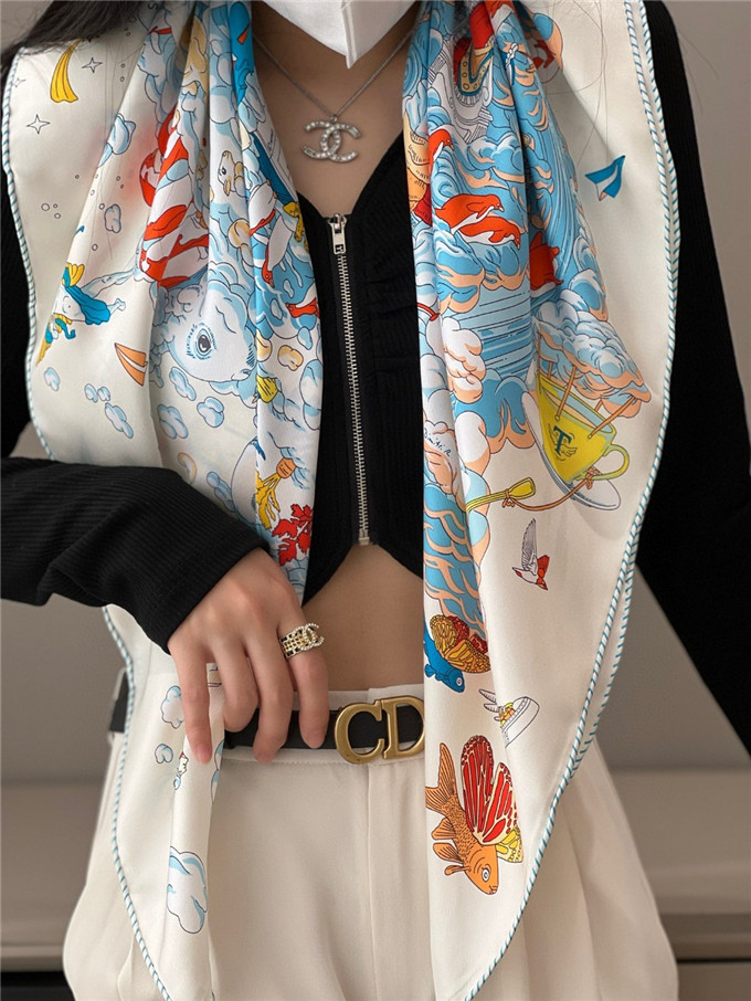 KHĂN Hermes Le Horse Silk scarf