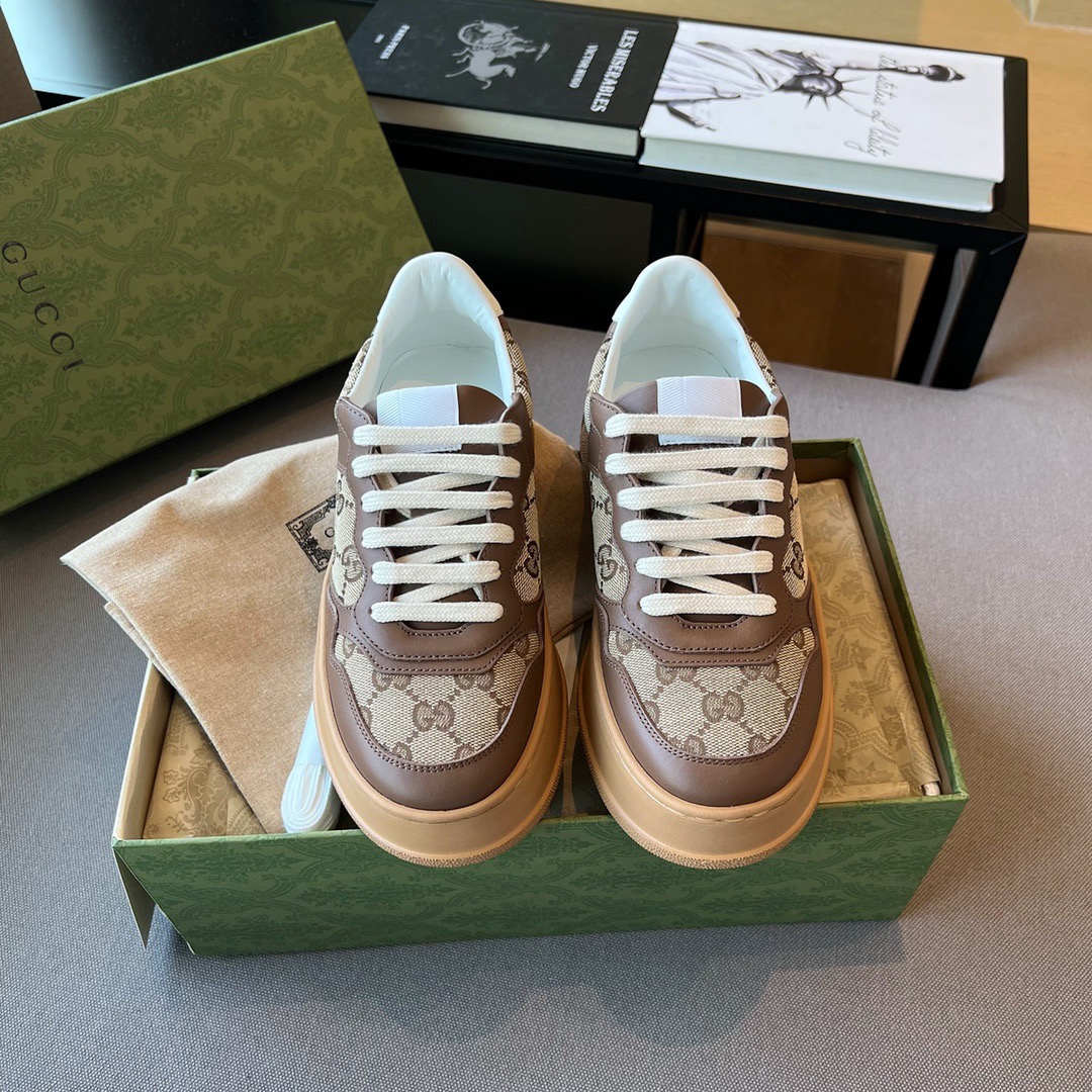 GIÀY GUCCI GG LEATHER  LOGO LOAFER SHOES