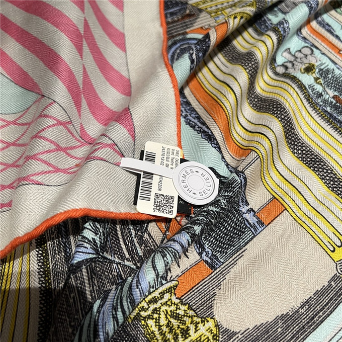 KHĂN Hermes Grand Theatre Nouveau Wool Blend scarf