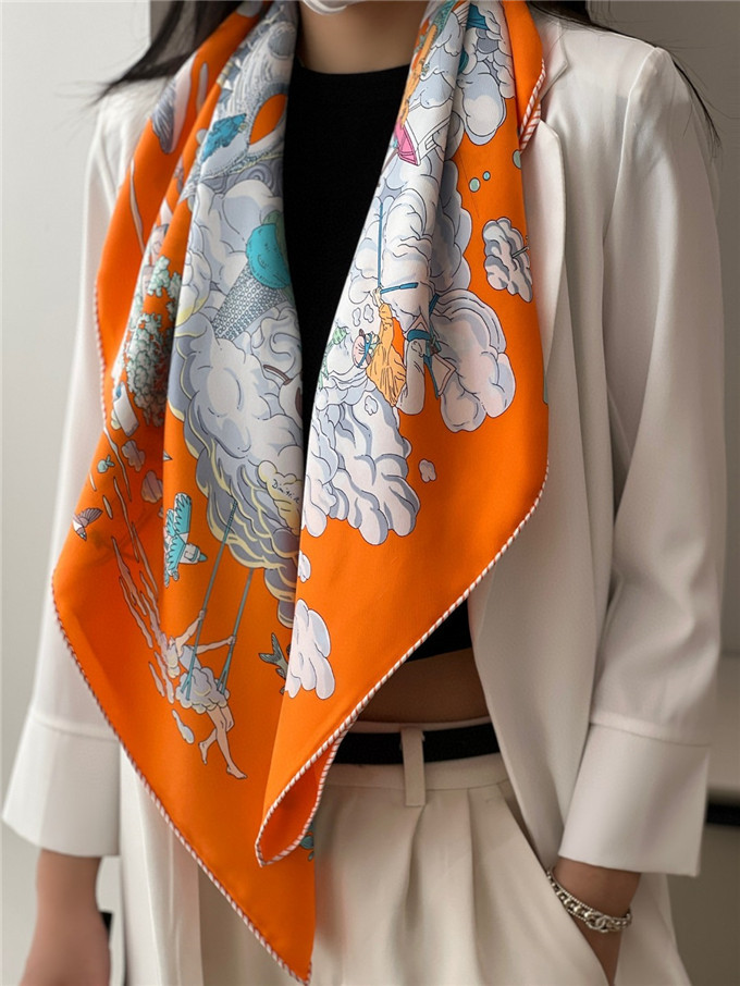 KHĂN Hermes Le Horse Silk scarf