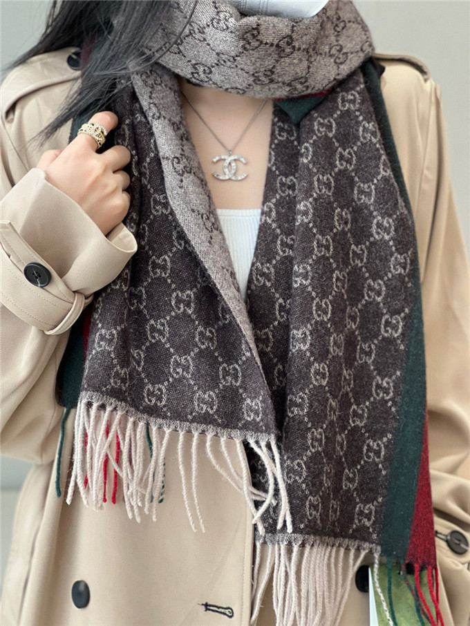 KHĂN Gucci GG Cashmere scarf