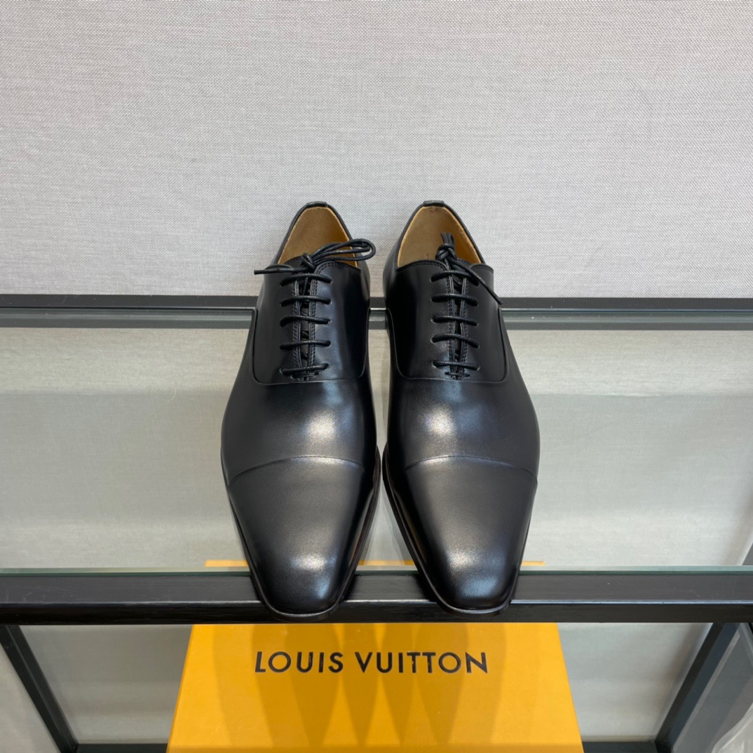 GIÀY LOUIS VUITTON BLACK LEATHER BROGUES SHOES