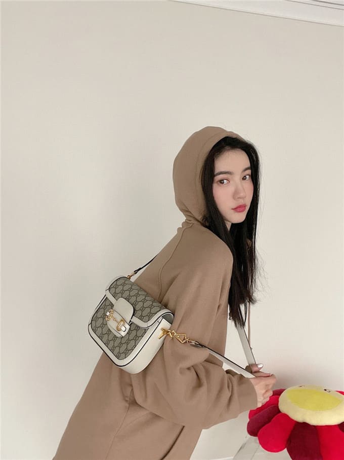 TÚI Gucci Horsebit 1955 bag white Top Quality