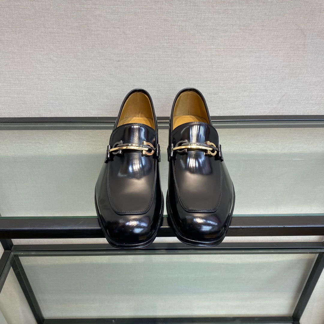 GIÀY SALVATORE FERRAGAMO LOAFER SHOES
