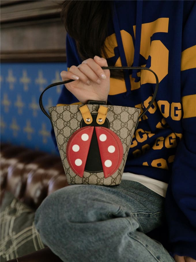 TÚI Gucci Children's ladybug bucket bag Top Quality