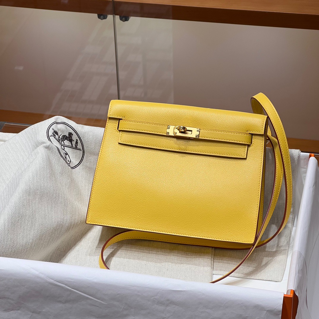 TÚI HERMES Kelly Danse Yellow Handmade khâu tay 22CM(giá liên hệ)