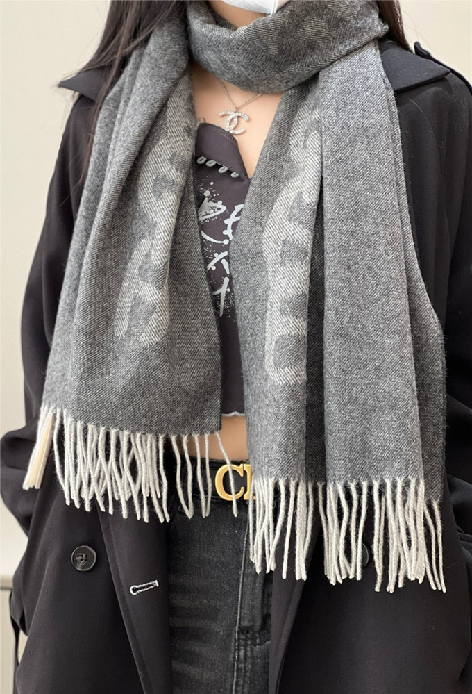 KHĂN Hermes La Pig Noose Cashmere scarf