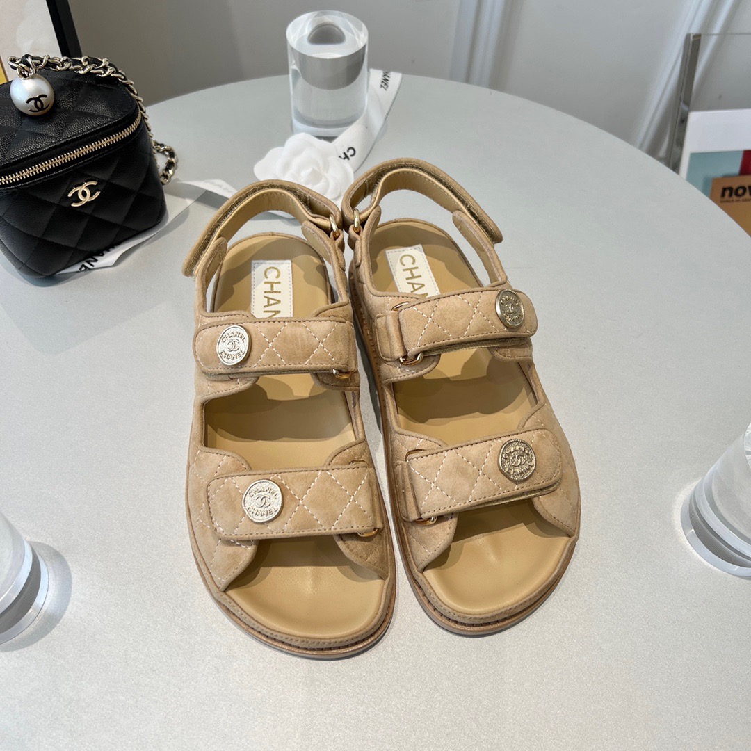 GIÀY CHANEL CC LOGO SANDALS