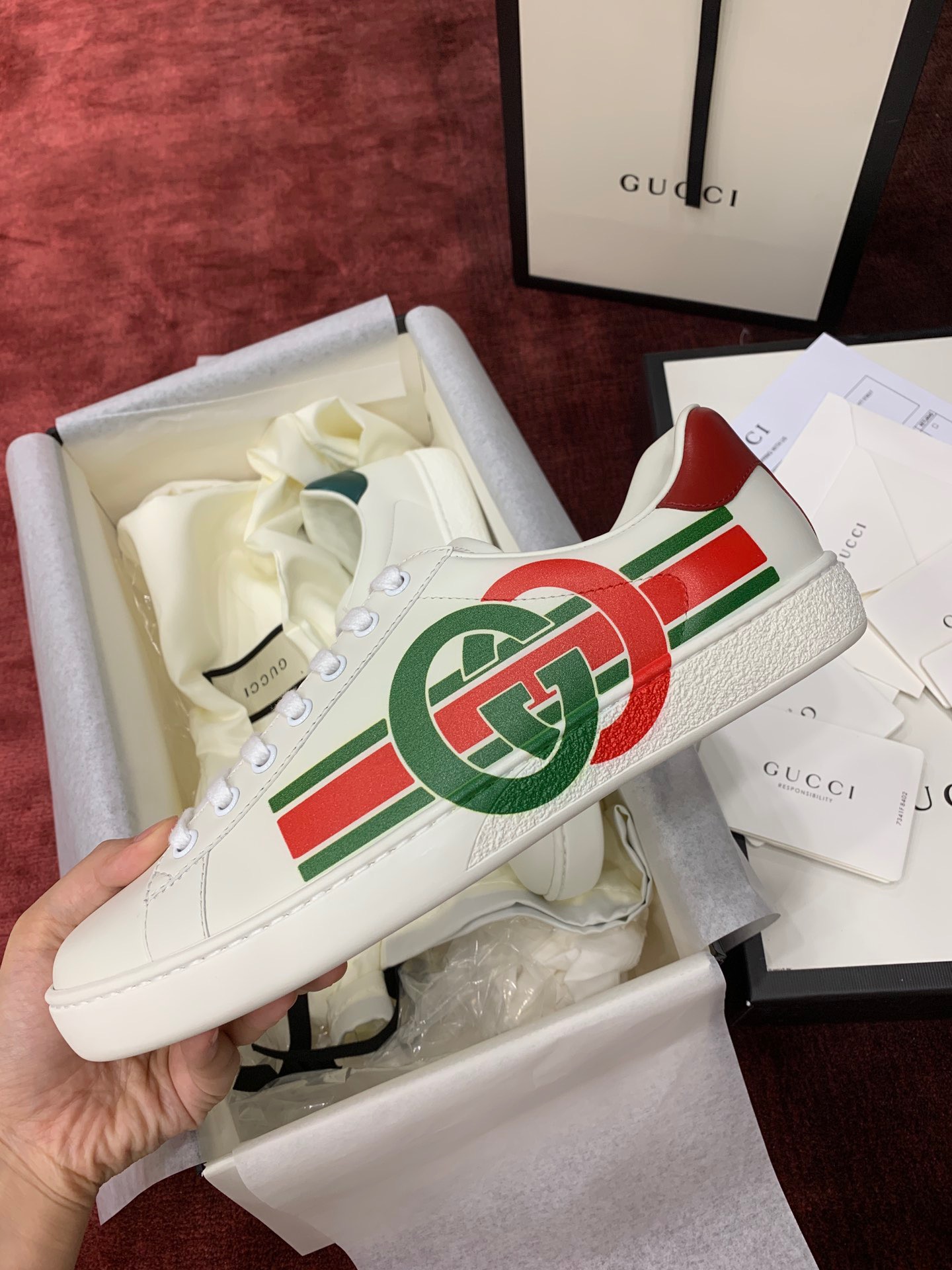 GIÀY GUCCI Leather Ace Sneakers Interlocking GG White