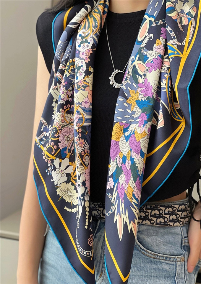 KHĂN Hermes Le Sacre Des Saisons Silk scarf