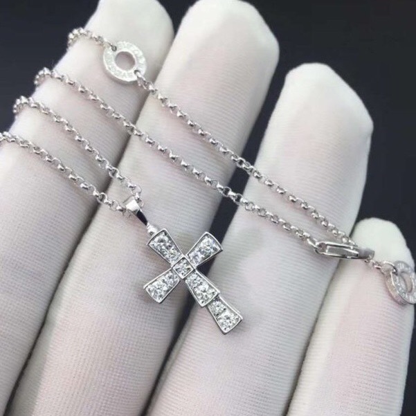 DÂY CHUYỀN BVLGARI CROSS AND DIAMOND WHITE GOLD 18K