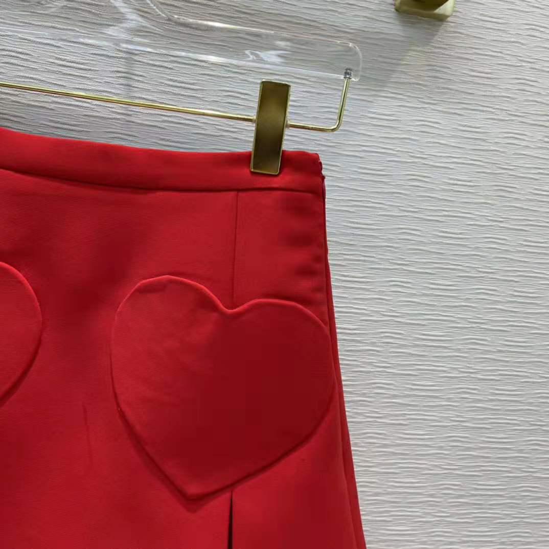 Chân váy Dior Dioramour Miniskirt with Heart-Shaped Pockets Red Wool and Silk
