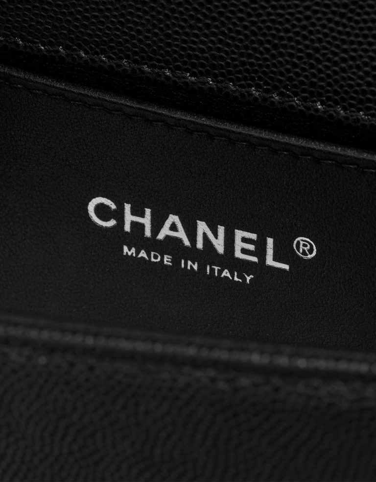 TÚI Chanel Boy Medium Caviar Black