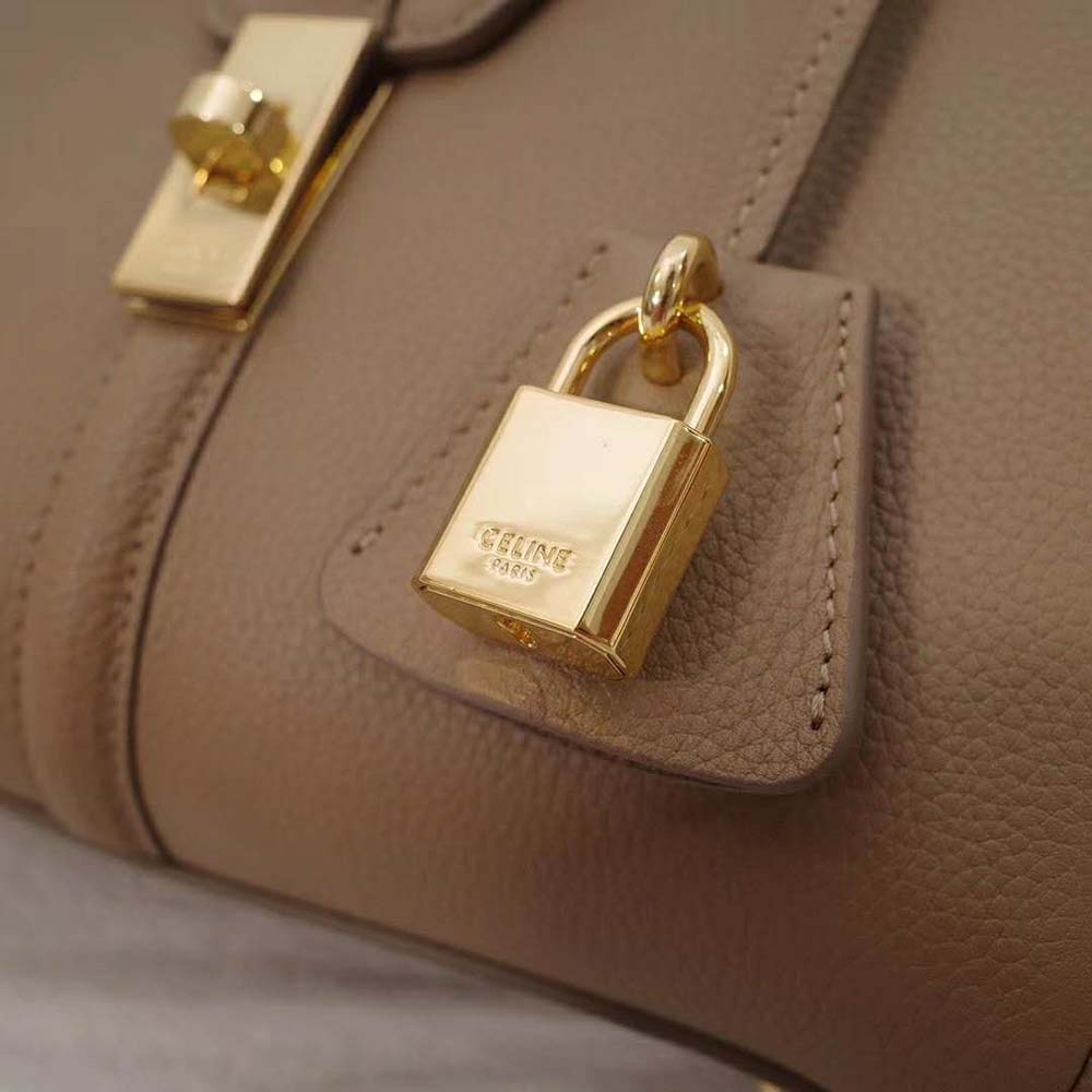 TÚI Celine Women Small 16 Bag in Grained Calfskin-Sandy