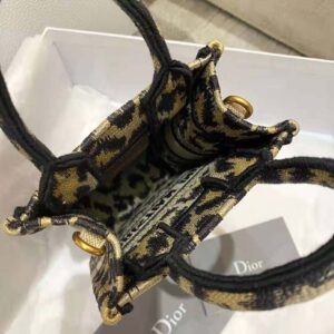 TÚI Dior Women Mini Dior Book Tote Phone Bag Beige Multicolor Mizza Embroidery