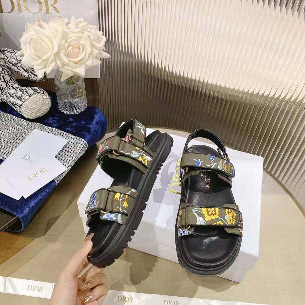 DÉP SANDAL DIOR Dioract Sandal Khaki Multicolor Technical Fabric Embroidered with Dior Petites Fleurs Motif