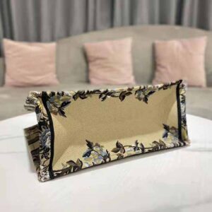 TÚI Dior Women Medium Dior Book Tote Beige Multicolor Dior Jardin d’Hiver Embroidery