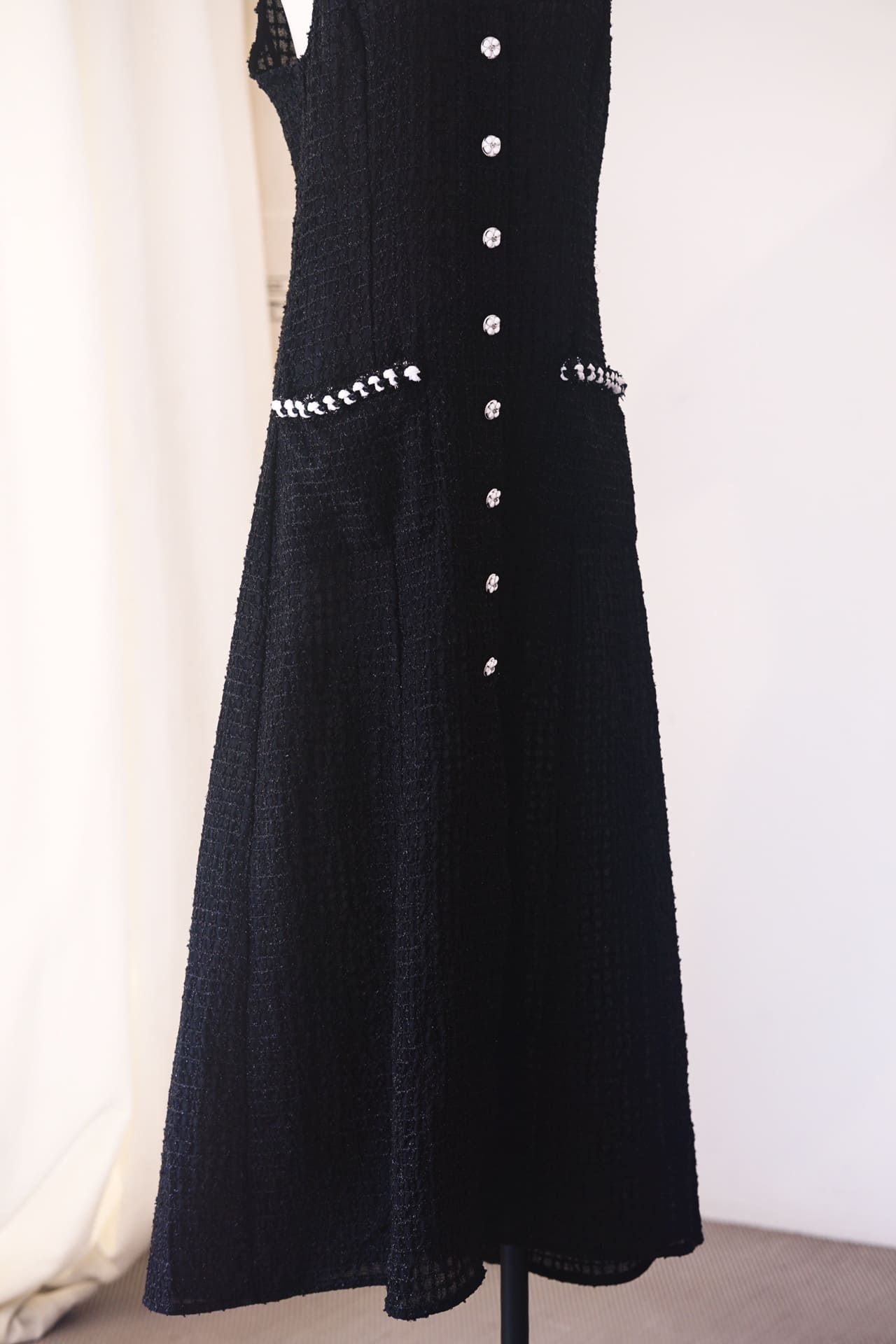 ĐẦM HAI DÂY CHANEL MÀU ĐEN BLACK LONG DRESS High Classy
