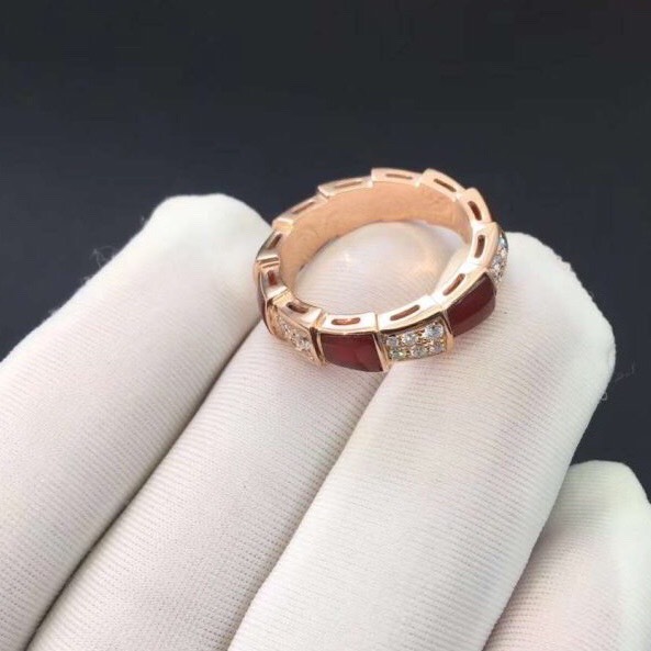 NHẪN BVLGARI SERPENTI VIPER BAND RING WITH CARNELIAN DIAMOND ROSE GOLD 18K