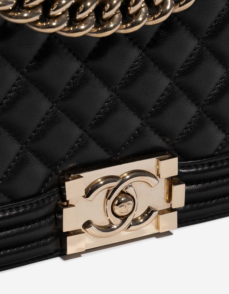 TÚI Chanel Boy Medium Lamb Black