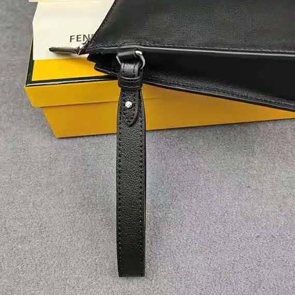 TÚI Fendi Flat Pouch Black Leather Pouch