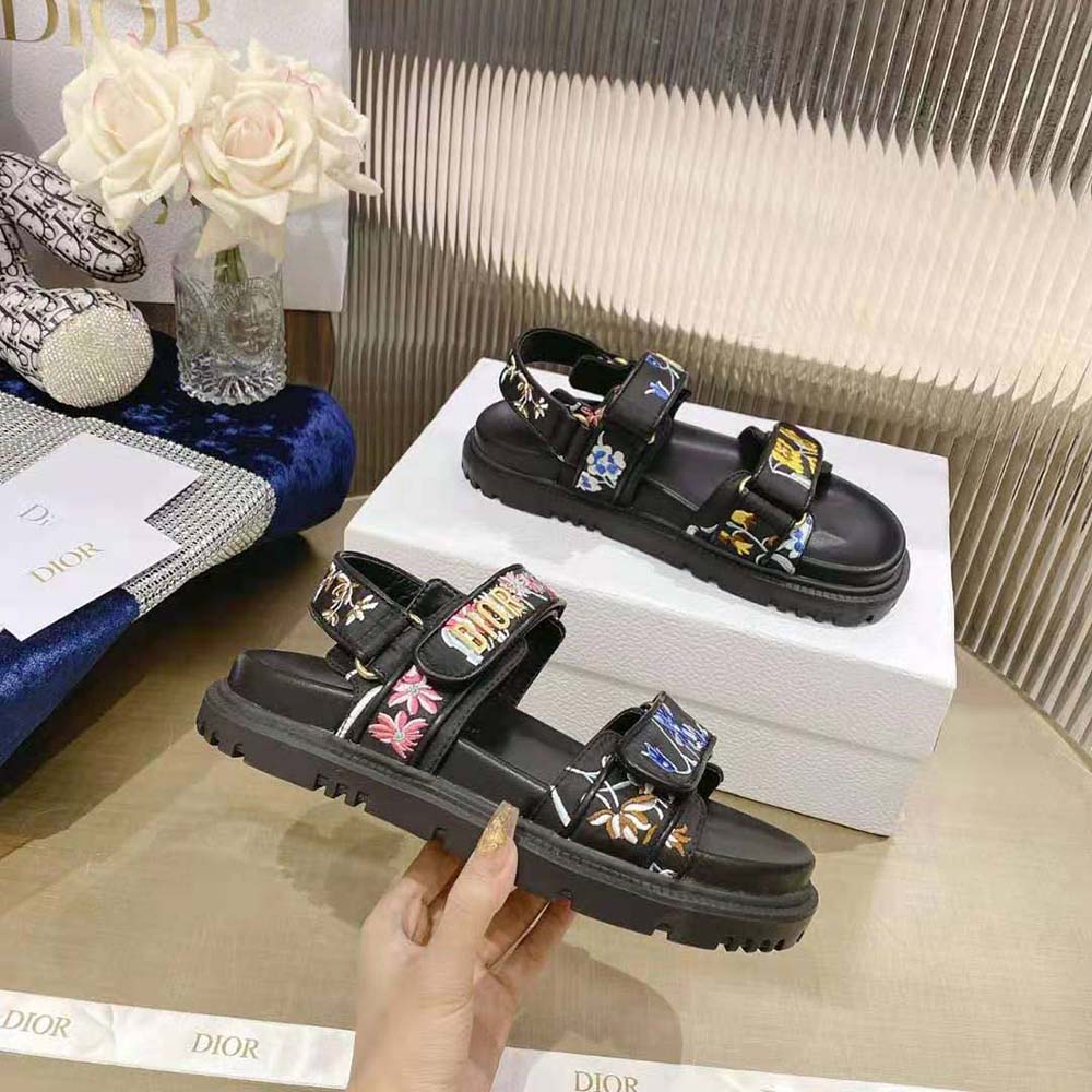DÉP SANDAL DIOR Dioract Sandal Black Multicolor Technical Fabric Embroidered with Dior Petites Fleurs Motif