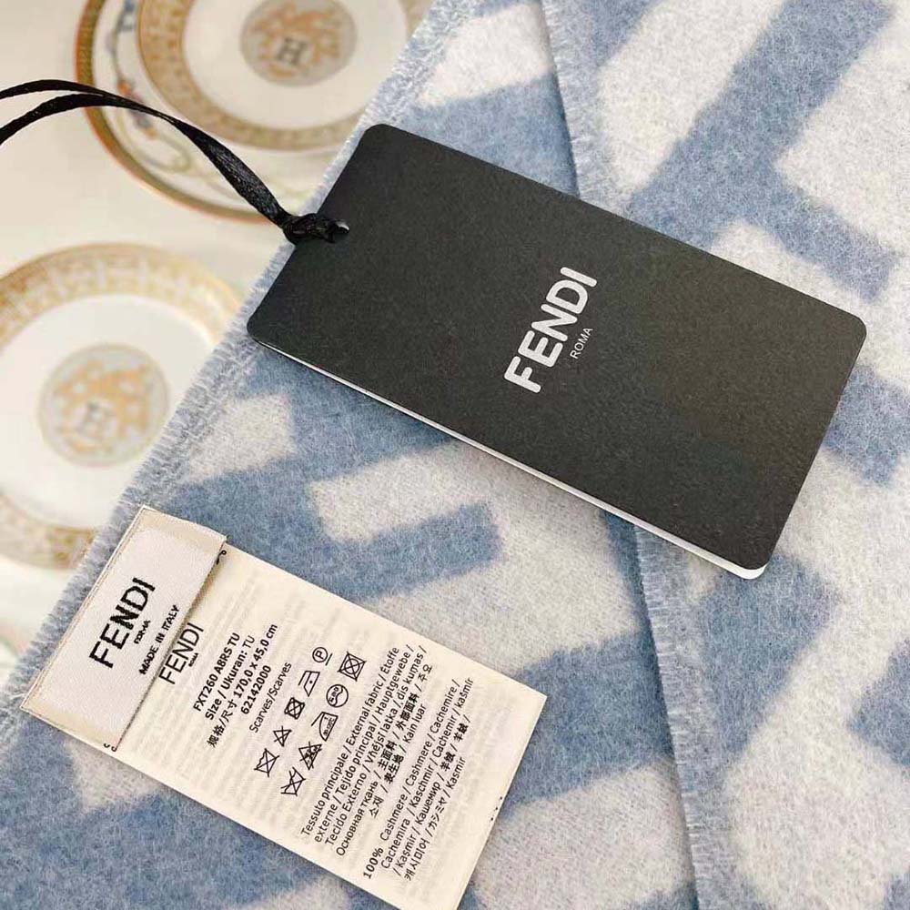 KHĂN Fendi FF Scarf Light Blue Cashmere Scarf