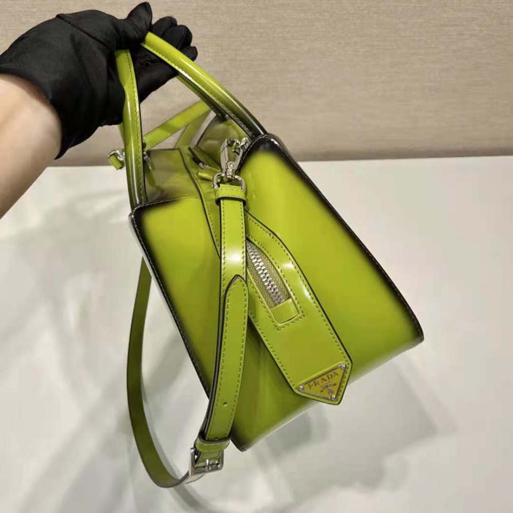 TÚI Prada Medium Brushed Leather Prada Supernova Handbag-Green