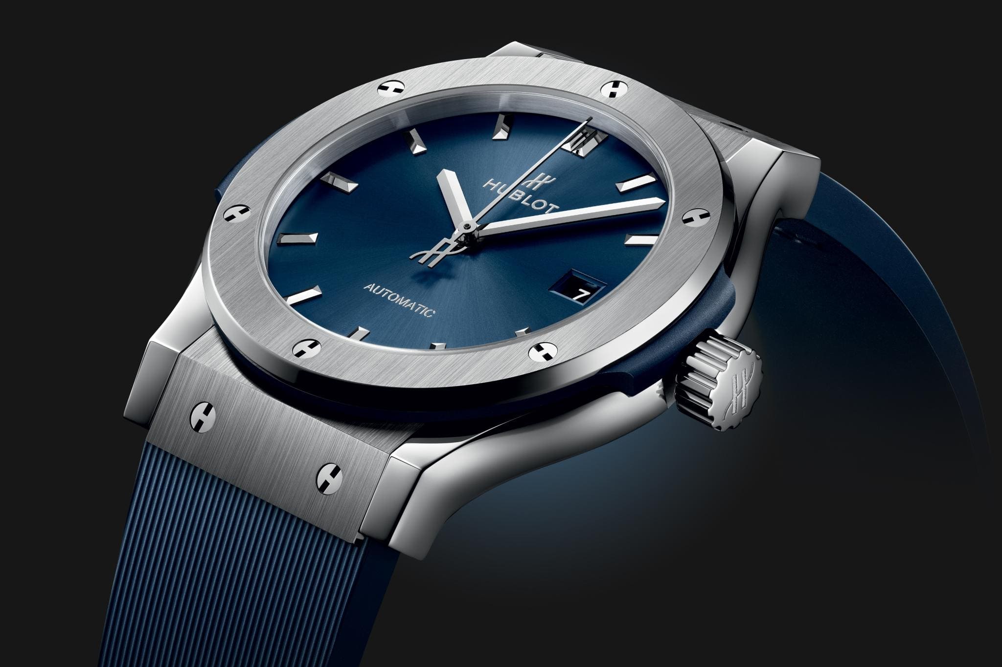 ĐỒNG HỒ HUBLOT CLASSIC FUSION TITANIUM BLUE 38MM