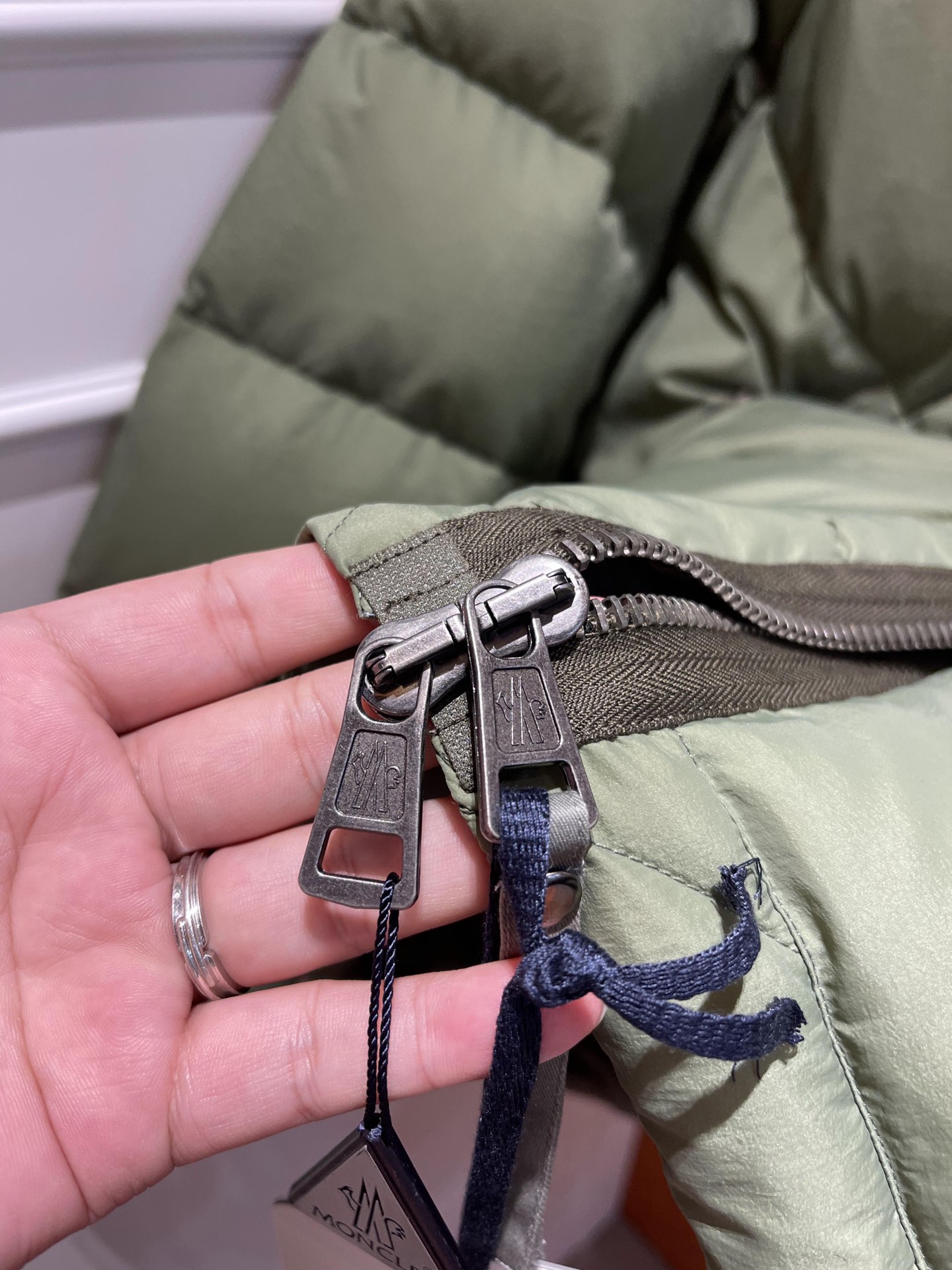 ÁO MONCLER WINTER GREEN DOWN JACKET
