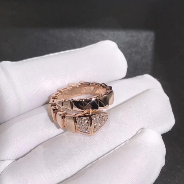 Nhẫn BVLGARI Serpenti Viper Pavé Diamonds kim cương vàng hồng 18K