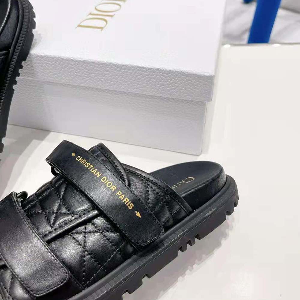 DÉP DIOR Dio(r)evolution Slide Black Quilted Cannage Calfskin