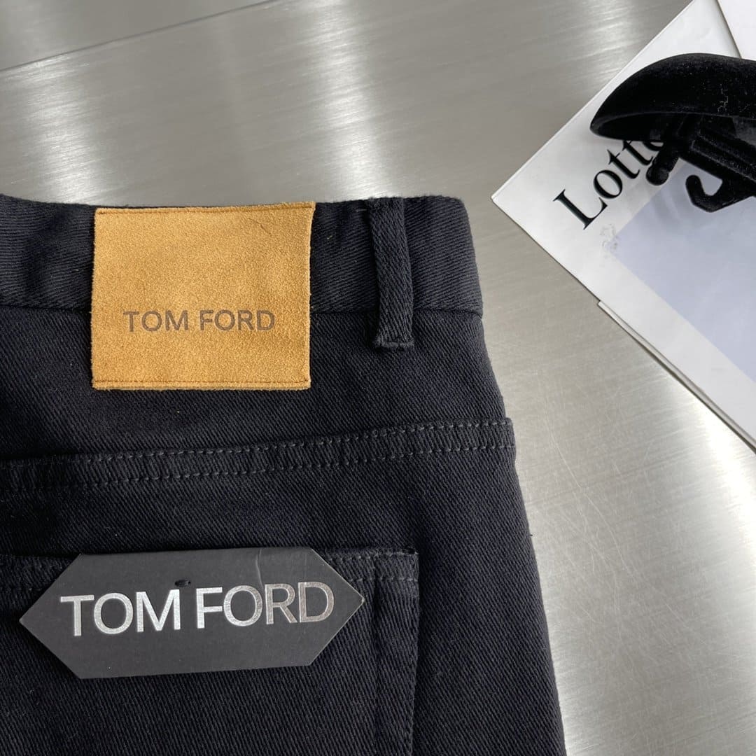 QUẦN TOMFORD BLACK DENIM High Classy