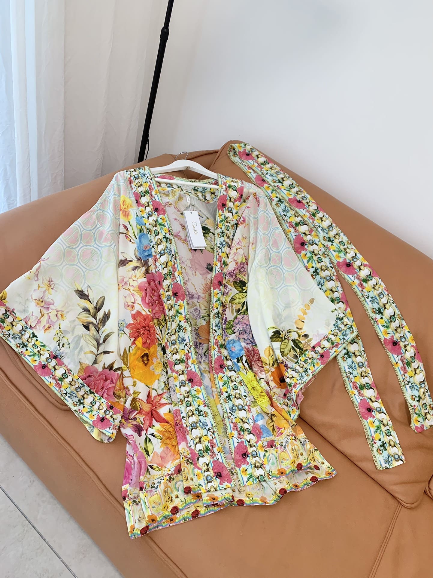 VÁY CAMILLA V NECK Floral Silk Chain Diamond Short High Classy