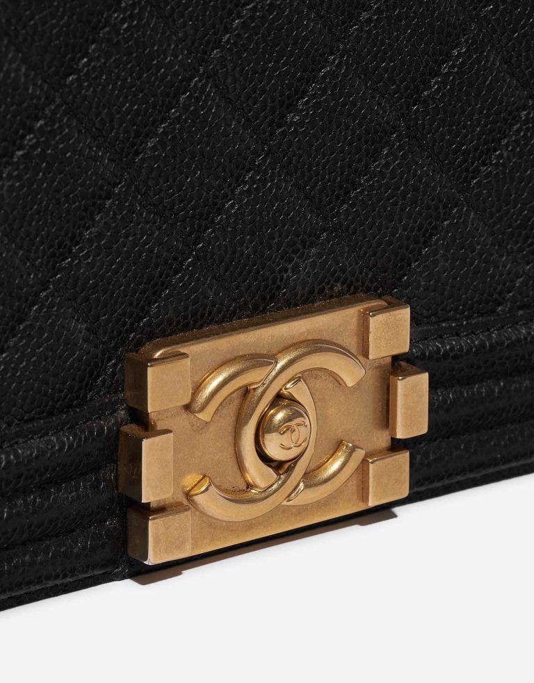 TÚI Chanel Boy Medium Caviar Black