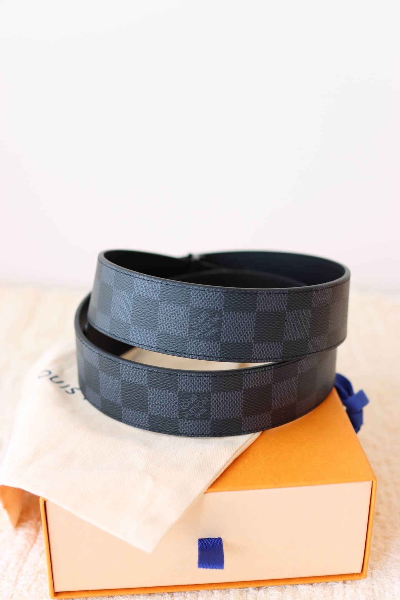 DÂY LƯNG LOUIS VUITTON SQUARE BLACK MONOGRAM Khóa đen